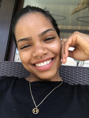 Yisneiris Castro Banks